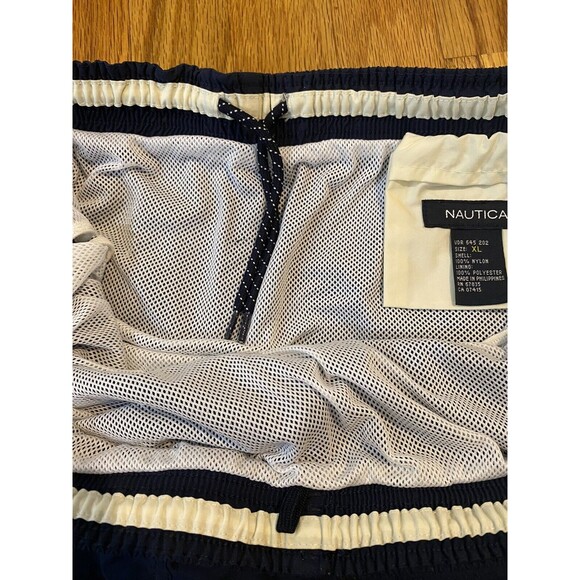 Nautica Adult Swim Trunks Shorts Sailing Blue Flag Surf Mesh Lined Men’s XL - Picture 10 of 16
